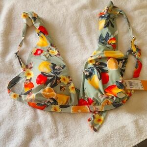 Kona Sol Bikini top NWT